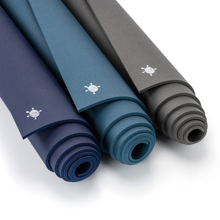 KURMA WABI CORE yogamatten groepsfoto