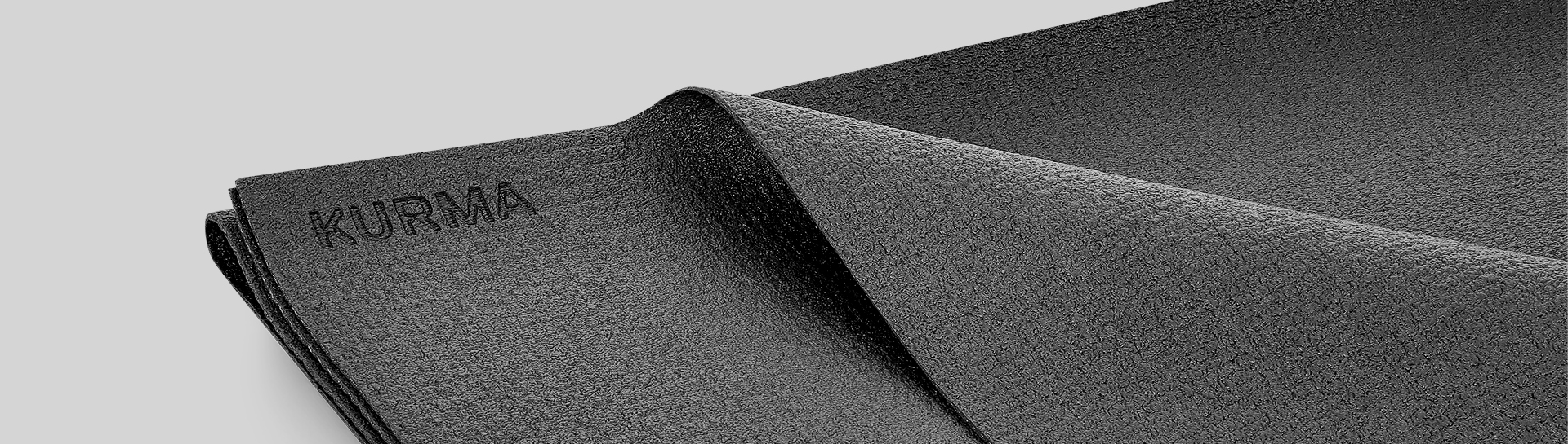 Kurma_Fold-N-Flow_anthracite_sustainable_yoga_travel_mat