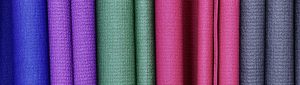 Kurma_Fold-N-Flow_mats_overview_in colors anthracite, moonrise, moss, red berry and spectrum blue